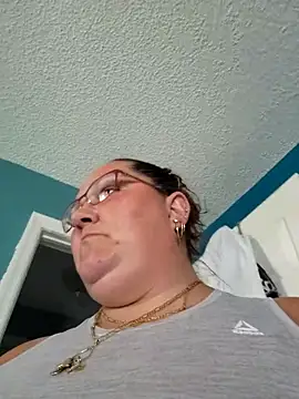 SexyNikki6969 online show from November 4, 2025, 5:34 pm