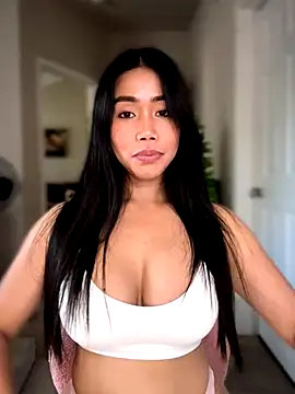 JazzieXo online show from December 17, 2025, 8:26 pm