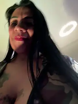 Snapshot of saaalome_1 chatting on June 11, 2026, 12:32 am saaalome 1 online show from June 11, 2026, 12:32 am