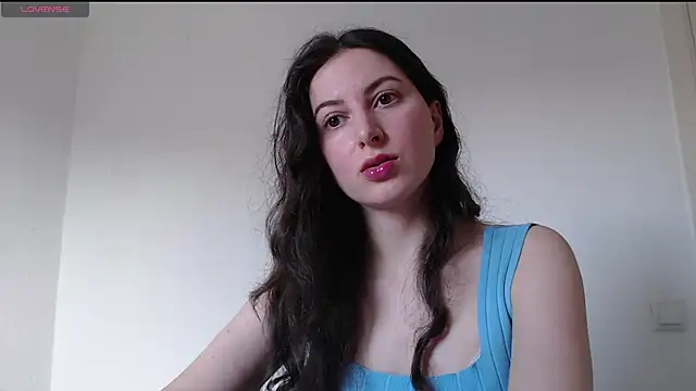  Hot Lady  online show from March 1, 2026, 3:47 pm