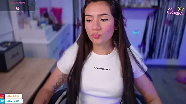 ImLui lu online show from April 1, 2026, 2:01 am