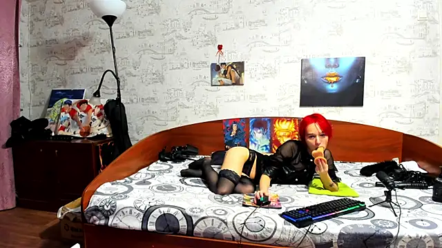 KagamiTayga online show from January 16, 2026, 2:48 am