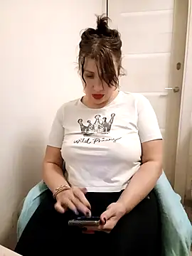 ROXOLANAA SEXY online show from October 21, 2025, 10:10 pm