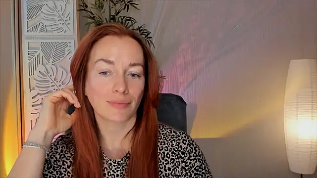 RebeccaMartinez online show from March 5, 2026, 5:47 am