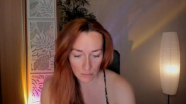 RebeccaMartinez online show from April 14, 2026, 1:28 pm