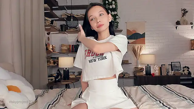 Riskyproject online show from December 3, 2024, 7:21 am