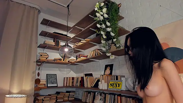 Riskyproject online show from December 7, 2024, 10:34 am