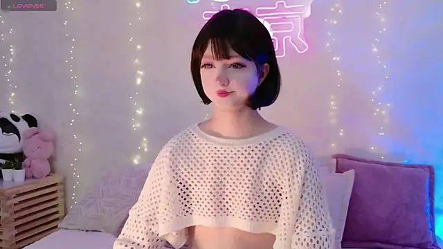 EffyEfans online show from October 18, 2025, 4:59 am