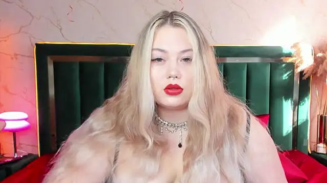 Snapshot of rosal1a chatting on October 20, 2025, 11:32 am rosal1a online show from October 20, 2025, 11:32 am