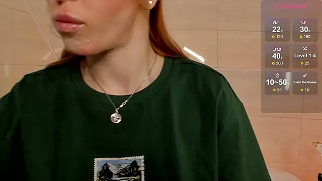 Phoenix Margo online show from October 9, 2025, 4:10 am