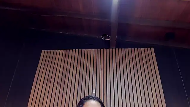 NiicolleMiller online show from October 5, 2025, 2:43 am