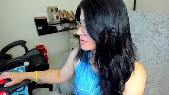 BellaFlaming online show from March 20, 2026, 10:53 am