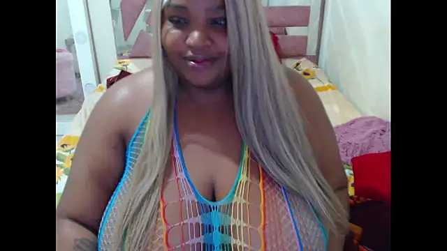 Snapshot of chocolatehot04 chatting on February 23, 2025, 5:34 am chocolatehot04 online show from February 23, 2025, 5:34 am