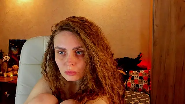Snapshot of mia_grantes chatting on December 15, 2024, 9:42 pm mia grantes online show from December 15, 2024, 9:42 pm