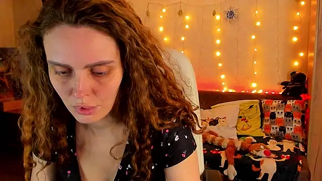 Snapshot of mia_grantes chatting on December 24, 2024, 8:38 pm mia grantes online show from December 24, 2024, 8:38 pm
