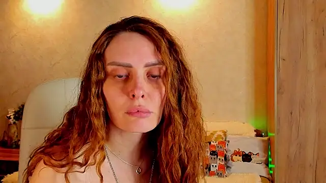 Snapshot of mia_grantes chatting on February 23, 2025, 9:05 pm mia grantes online show from February 23, 2025, 9:05 pm