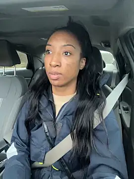 Snapshot of Iceblanca chatting on November 14, 2025, 9:24 pm Iceblanca online show from November 14, 2025, 9:24 pm