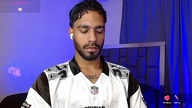 Snapshot of Christian_thor chatting on April 6, 2026, 3:48 am Christian thor online show from April 6, 2026, 3:48 am