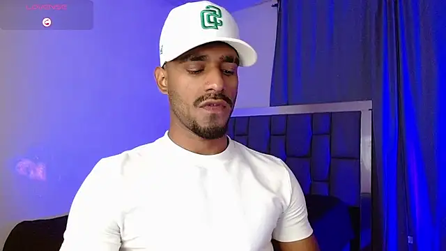 Snapshot of Christian_thor chatting on April 12, 2026, 3:55 am Christian thor online show from April 12, 2026, 3:55 am