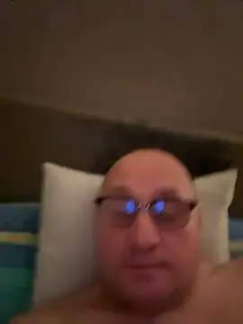 Snapshot of vanjbi45 chatting on September 25, 2025, 9:18 pm vanjbi45 online show from September 25, 2025, 9:18 pm