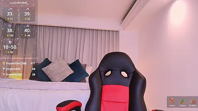 miiaa evans online show from March 22, 2025, 9:24 am