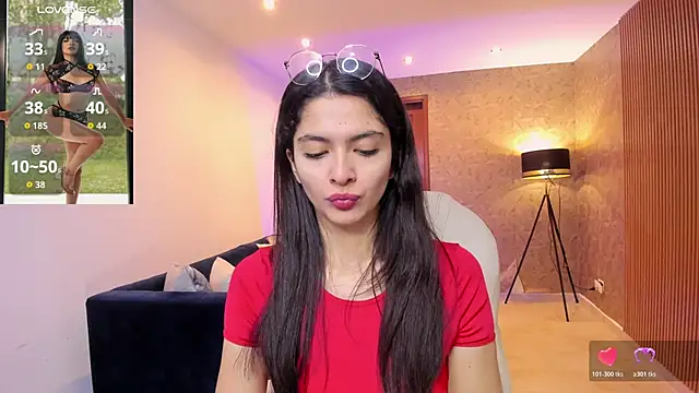 miiaa evans online show from November 10, 2025, 11:09 am