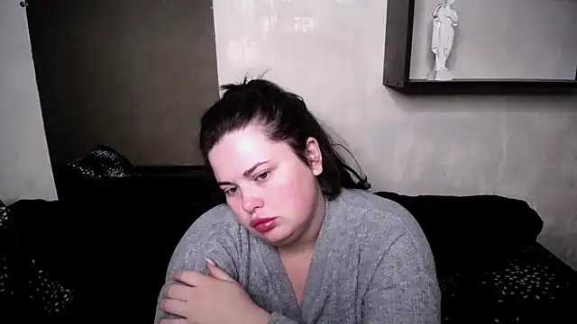 Snapshot of Emily_Mo chatting on October 4, 2025, 5:38 am Emily Mo online show from October 4, 2025, 5:38 am