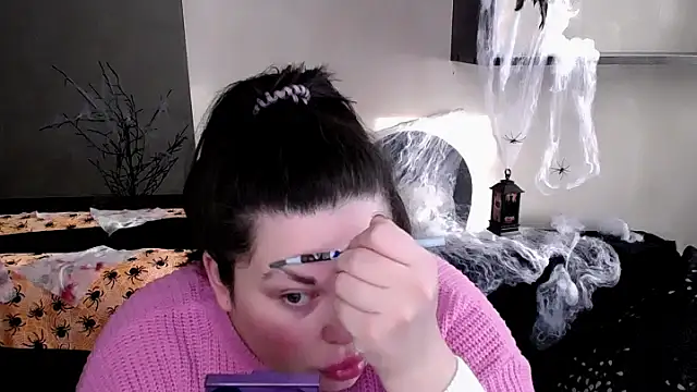 Snapshot of Emily_Mo chatting on October 30, 2025, 6:26 am Emily Mo online show from October 30, 2025, 6:26 am