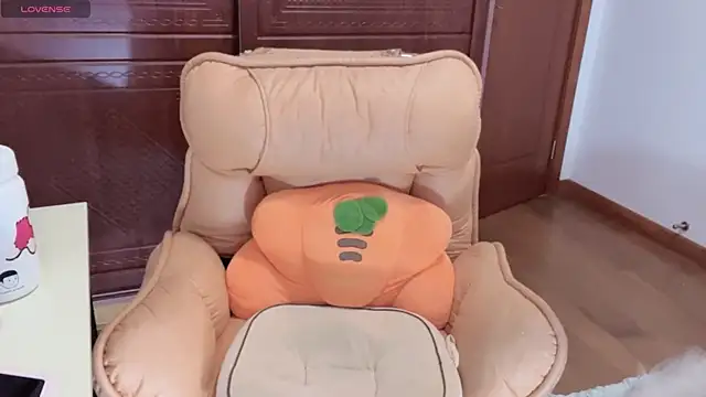 Snapshot of 4uoki chatting on October 26, 2025, 2:45 pm 4uoki online show from October 26, 2025, 2:45 pm