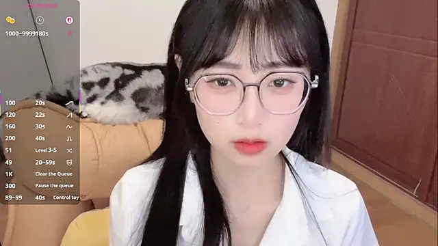 Snapshot of 4uoki chatting on February 7, 2026, 4:22 pm 4uoki online show from February 7, 2026, 4:22 pm