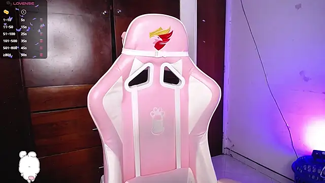 Snapshot of eva_six chatting on November 15, 2025, 1:25 am eva six online show from November 15, 2025, 1:25 am