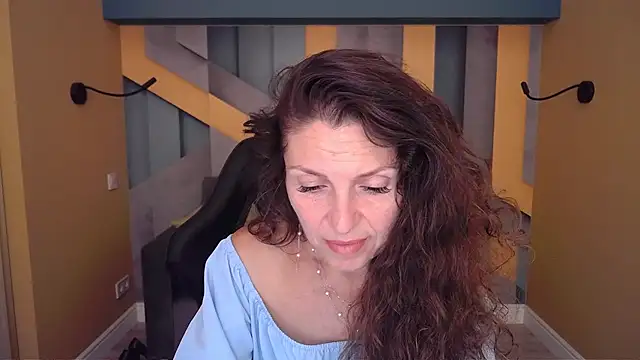 EllaLong online show from July 6, 2026, 11:29 am