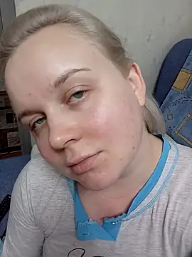 Snapshot of Karolina_love_ chatting on September 17, 2025, 9:38 pm Karolina love online show from September 17, 2025, 9:38 pm