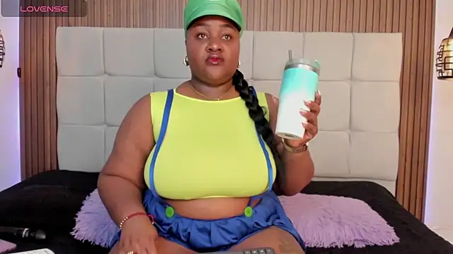 Saravy Blandon online show from October 16, 2025, 11:00 am