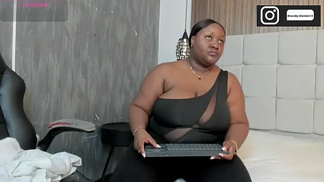 Snapshot of Saravy_Blandon chatting on February 8, 2026, 10:40 am Saravy Blandon online show from February 8, 2026, 10:40 am