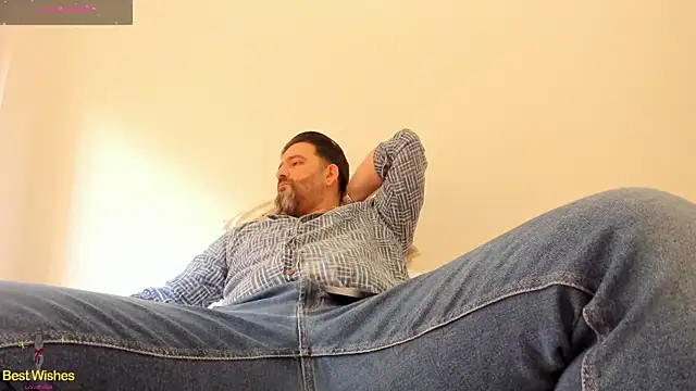 Snapshot of Maxi_TheBigDaddy chatting on January 16, 2025, 11:26 am Maxi TheBigDaddy online show from January 16, 2025, 11:26 am