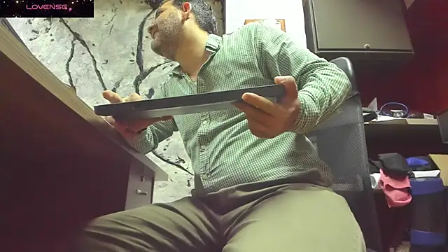 Snapshot of Maxi_TheBigDaddy chatting on September 26, 2025, 10:41 am Maxi TheBigDaddy online show from September 26, 2025, 10:41 am