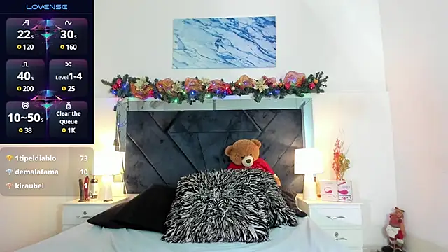 Snapshot of Lauralove_69 chatting on December 21, 2024, 11:13 pm Lauralove 69 online show from December 21, 2024, 11:13 pm