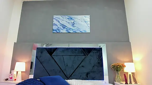 Snapshot of Lauralove_69 chatting on October 15, 2025, 4:29 pm Lauralove 69 online show from October 15, 2025, 4:29 pm