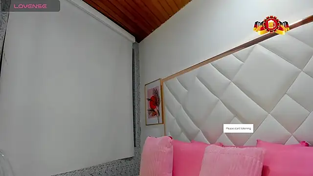 EmiliBonnie online show from September 28, 2025, 10:37 pm