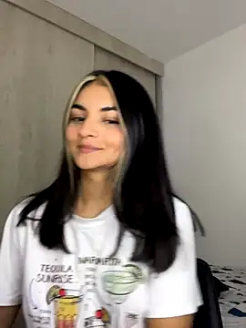 Cat2525 online show from November 13, 2025, 1:59 am