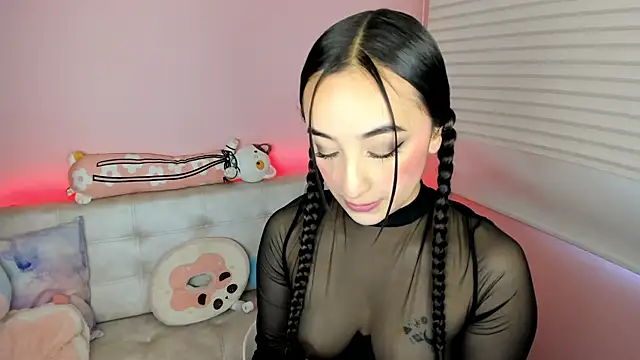 Snapshot of tinysara chatting on April 30, 2026, 4:13 pm tinysara online show from April 30, 2026, 4:13 pm