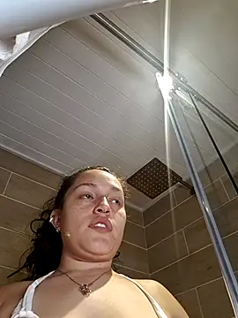 Snapshot of megan_doll2 chatting on February 5, 2026, 8:57 pm megan doll2 online show from February 5, 2026, 8:57 pm