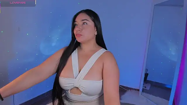 Snapshot of scarlet_miller1 chatting on August 2, 2026, 1:26 am scarlet miller1 online show from August 2, 2026, 1:26 am