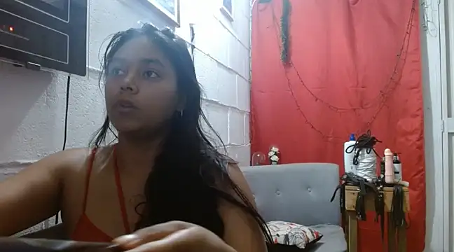 Chiara petterson online show from January 25, 2025, 5:18 am