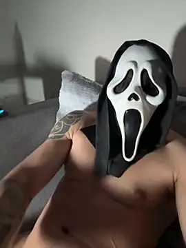 Snapshot of Realg08 chatting on February 22, 2026, 6:57 am Realg08 online show from February 22, 2026, 6:57 am