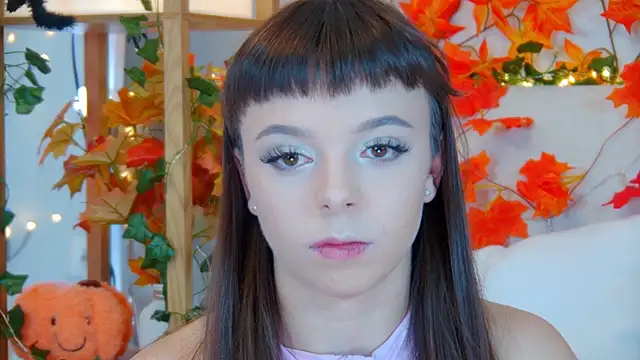 Snapshot of ElisabethDavis chatting on October 8, 2025, 2:58 pm ElisabethDavis online show from October 8, 2025, 2:58 pm