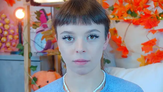 Snapshot of ElisabethDavis chatting on October 21, 2025, 8:20 pm ElisabethDavis online show from October 21, 2025, 8:20 pm