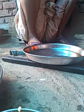 Snapshot of Rani019 chatting on March 6, 2025, 3:57 am Rani019 online show from March 6, 2025, 3:57 am