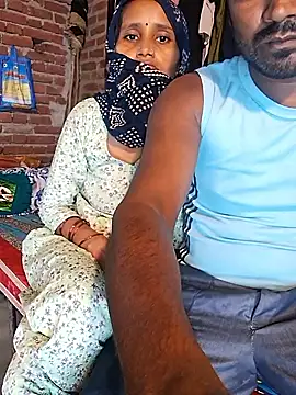 Snapshot of Rani019 chatting on September 9, 2025, 5:29 am Rani019 online show from September 9, 2025, 5:29 am